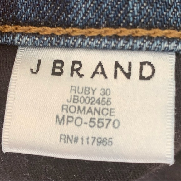 J BRAND Ruby 30 High Rise Slim Straight Leg Jeans in Romance Wash - Picture 3 of 15